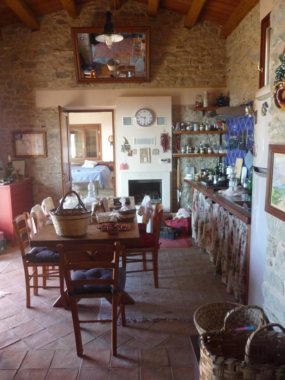 Rocca Del Vento Bed & Breakfast San Pantaleone Екстериор снимка