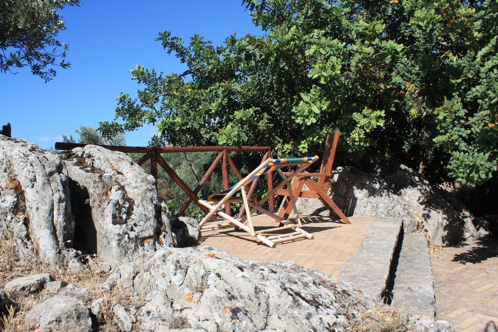 Rocca Del Vento Bed & Breakfast San Pantaleone Екстериор снимка